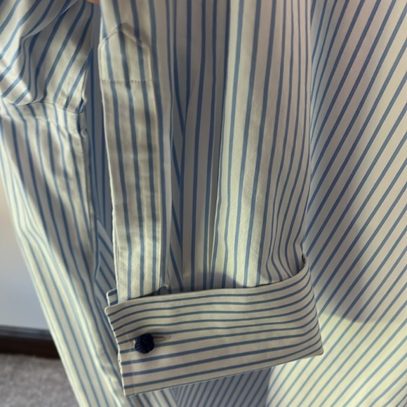 Charles Tyrwhitt Classic Fit Non-Iron Dress Shirt. White blue stripe. 18 neck - Picture 6 of 8